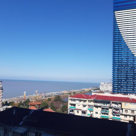 Апартаменты "Best Holiday" In Orbi Sea Towers Батуми Экстерьер фото